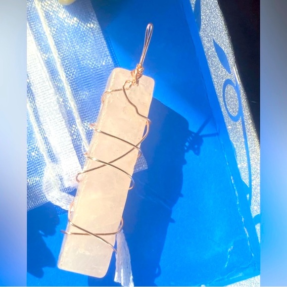 BUNDLE 🥳🤩Crystal bundle, Pendant crystal bundle - Picture 17 of 17